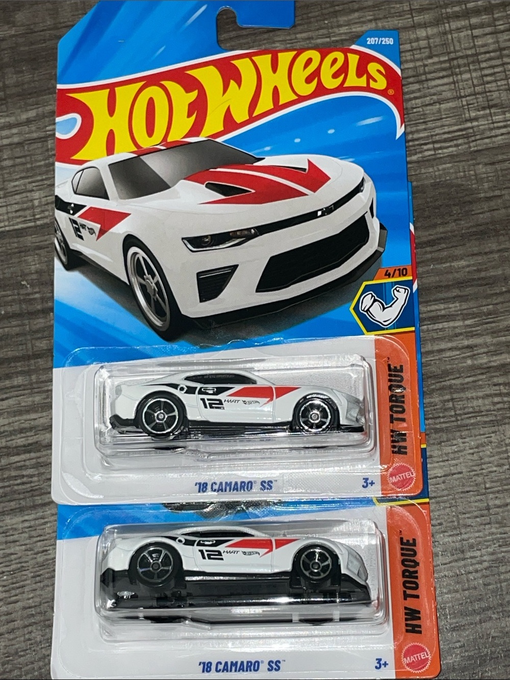 2 Camaro SS Chevy 18 - Hit Wheels White and Red Camaro